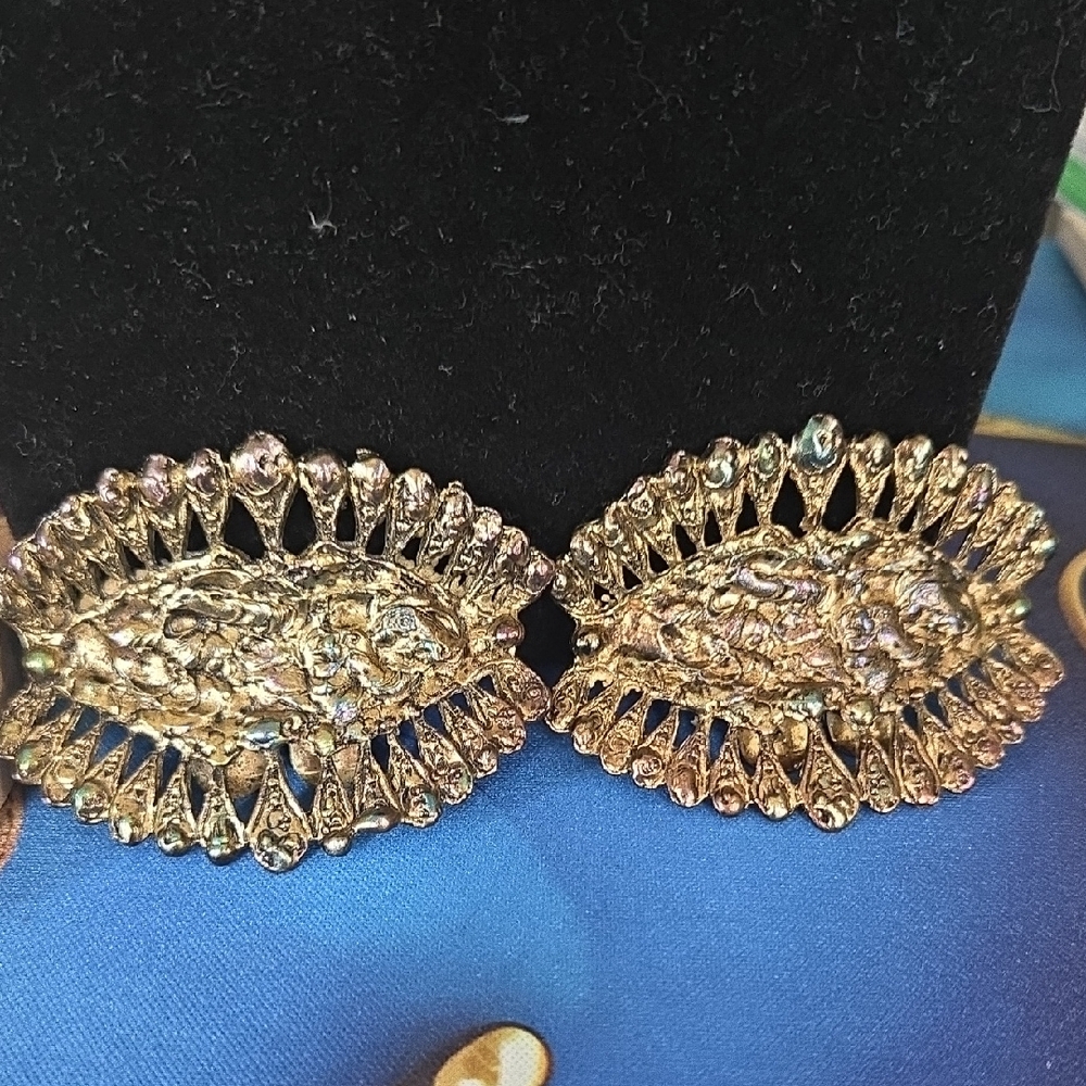 Mod Sculptural Vintage Pair Of Shoe Clips